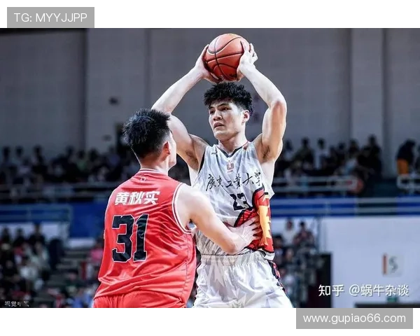 管子煜30+7率北大夺冠退役后加盟广州打CBA 曾获星锐赛MVP荣誉 管子煜30+7率北大夺冠退役后加盟广州打CBA 曾获星锐赛MVP荣誉